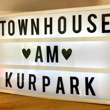 Townhouse Am Kurpark - Ferienhaus, 2 Schlafzimmer, Arcade, Wallbox, Inklusive Waesche Braunlage