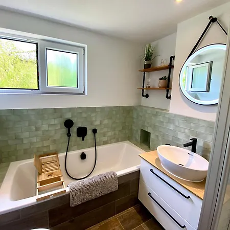 Townhouse Am Kurpark - Ferienhaus, 2 Schlafzimmer, Arcade, Wallbox, Inklusive Waesche Apartment Braunlage
