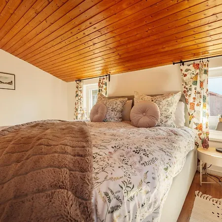 Apartman Townhouse Am Kurpark - Ferienhaus, 2 Schlafzimmer, Arcade, Wallbox, Inklusive Waesche *