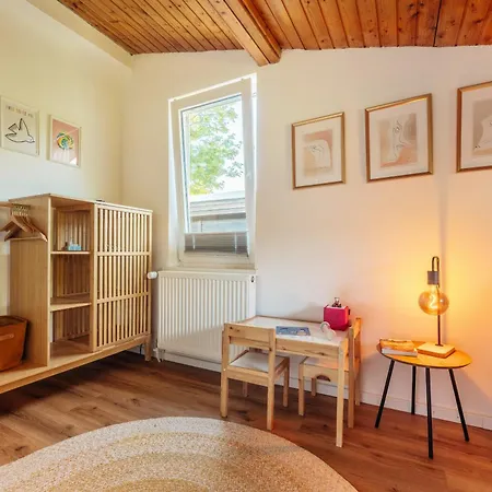 Apartmán Townhouse Am Kurpark - Ferienhaus, 2 Schlafzimmer, Arcade, Wallbox, Inklusive Waesche