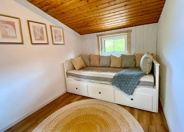 Townhouse Am Kurpark - Ferienhaus, 2 Schlafzimmer, Arcade, Wallbox, Inklusive Waesche Daire *