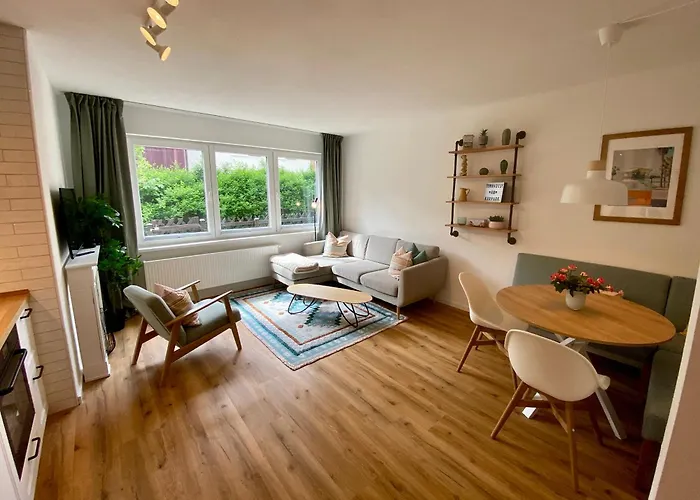 Апартаменты Townhouse Am Kurpark - Ferienhaus, 2 Schlafzimmer, Arcade, Wallbox, Inklusive Waesche *